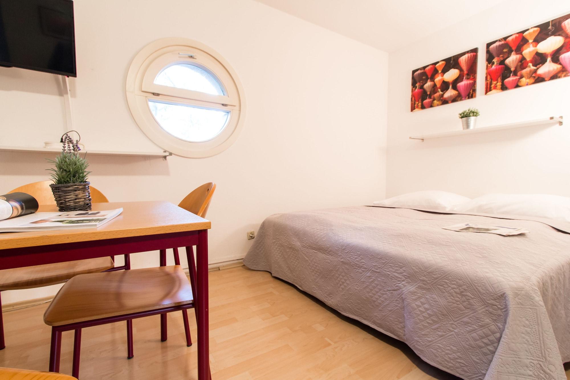 Apartmenthaus Hietzing I Contactless Check-In เวียนนา ภายนอก รูปภาพ