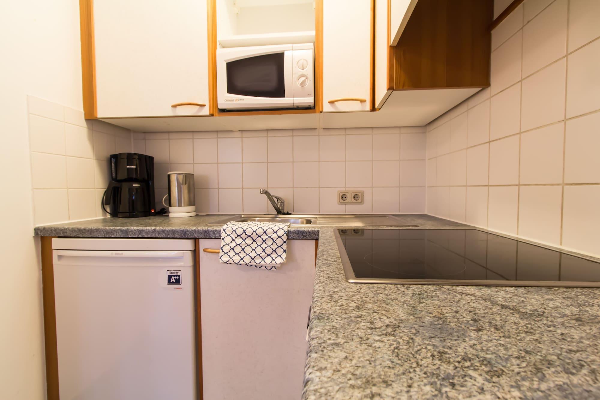 Apartmenthaus Hietzing I Contactless Check-In เวียนนา ภายนอก รูปภาพ