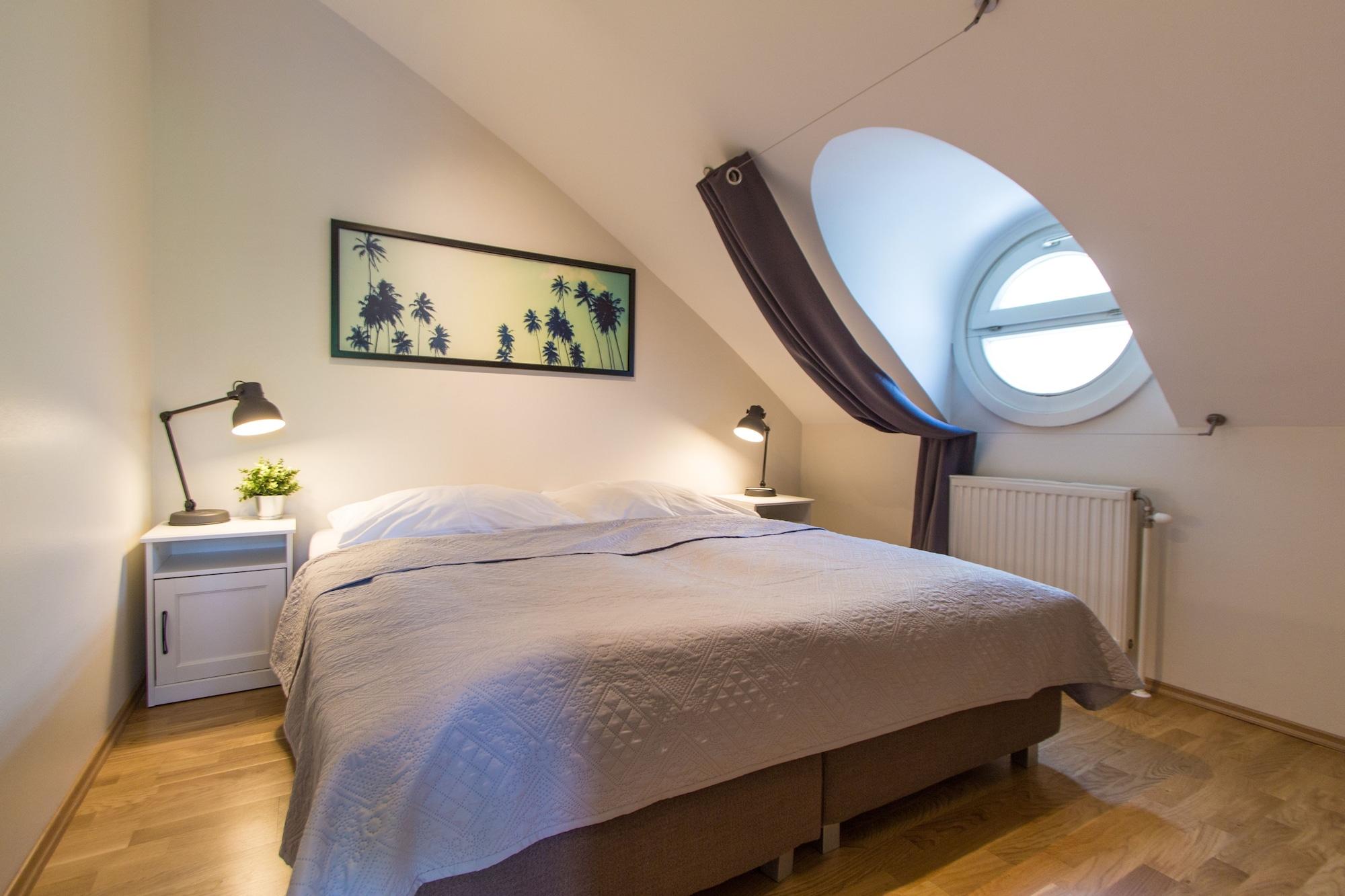 Apartmenthaus Hietzing I Contactless Check-In เวียนนา ภายนอก รูปภาพ